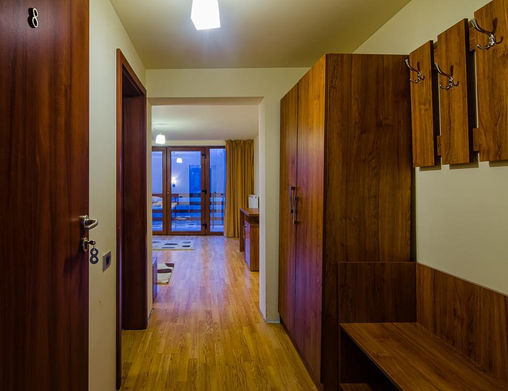 Hotel Panorama Pietrei Craiului Zărneşti Exterior foto